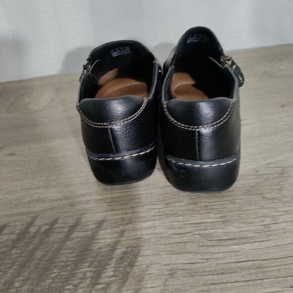 Clarks Black Leather Slip-On Shoes - Picture 5 of 9